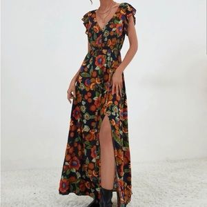 NWOT Florals Black Dress Flutter Cap Sleeve Elastic Under Bust ALine V Neck L